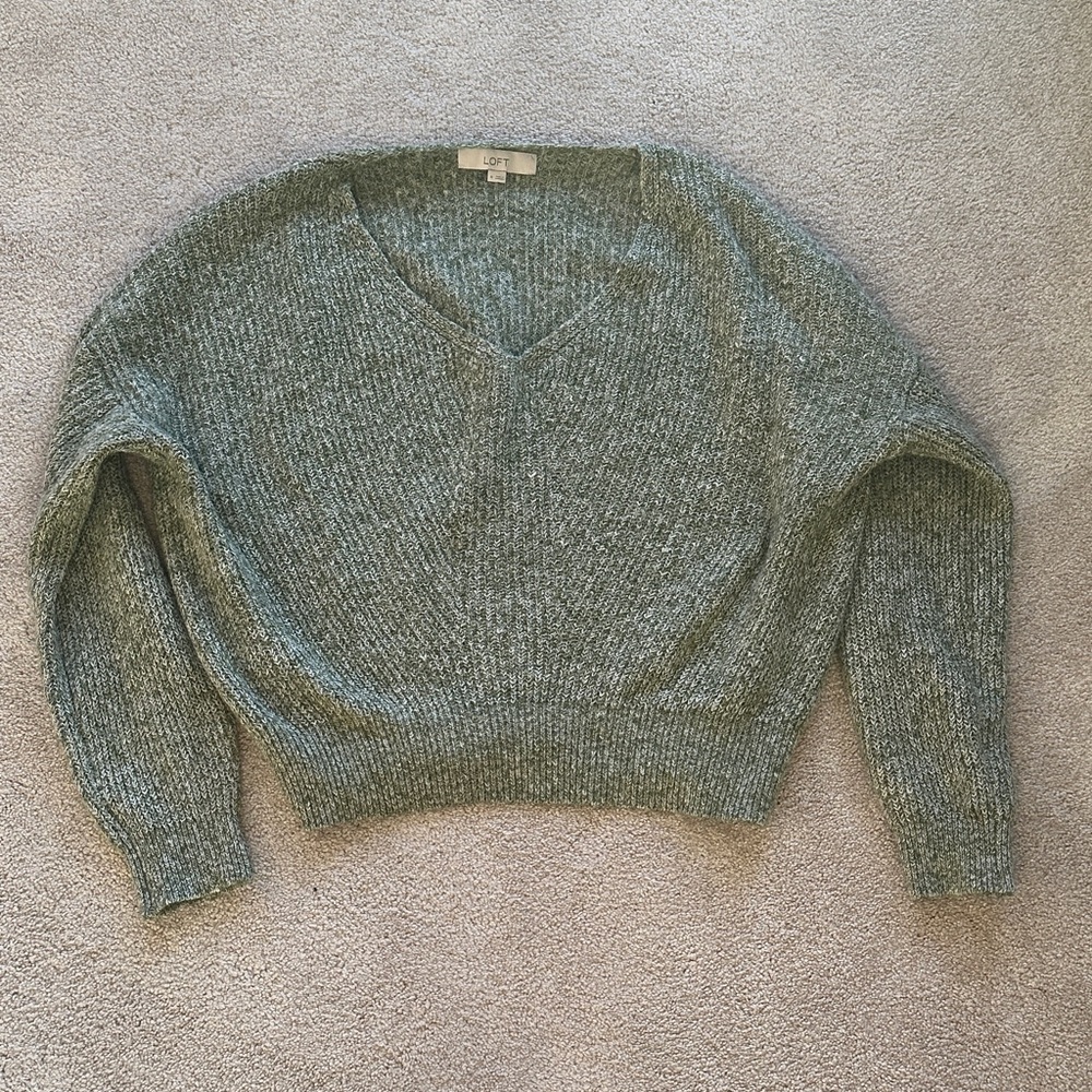 NWOT LOFT Heathered Green V-Neck Sweater